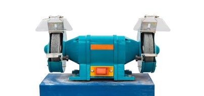 You are currently viewing Keep Your Tools Sharp and Polished With A Bench Grinder